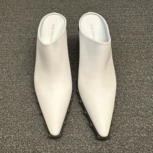 Ilio Smeraldo x Grece Ghanem Western Mule in White - Picture 2 of 11
